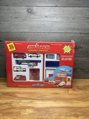 Majorette Majokit France Emergency Center Set 35 Pc Die Cast Vehicle